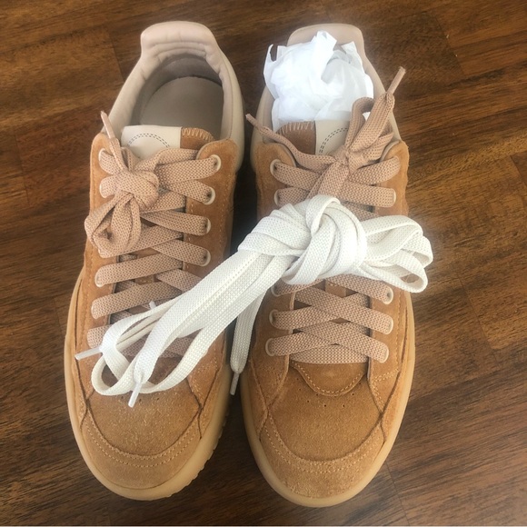 NIB $595 Chloé Franckie Low Top Sneaker (Women) in size 37! - Picture 8 of 16